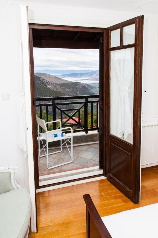 Apollon Stone Villa In Delphi With Breathtaking Views المظهر الخارجي الصورة